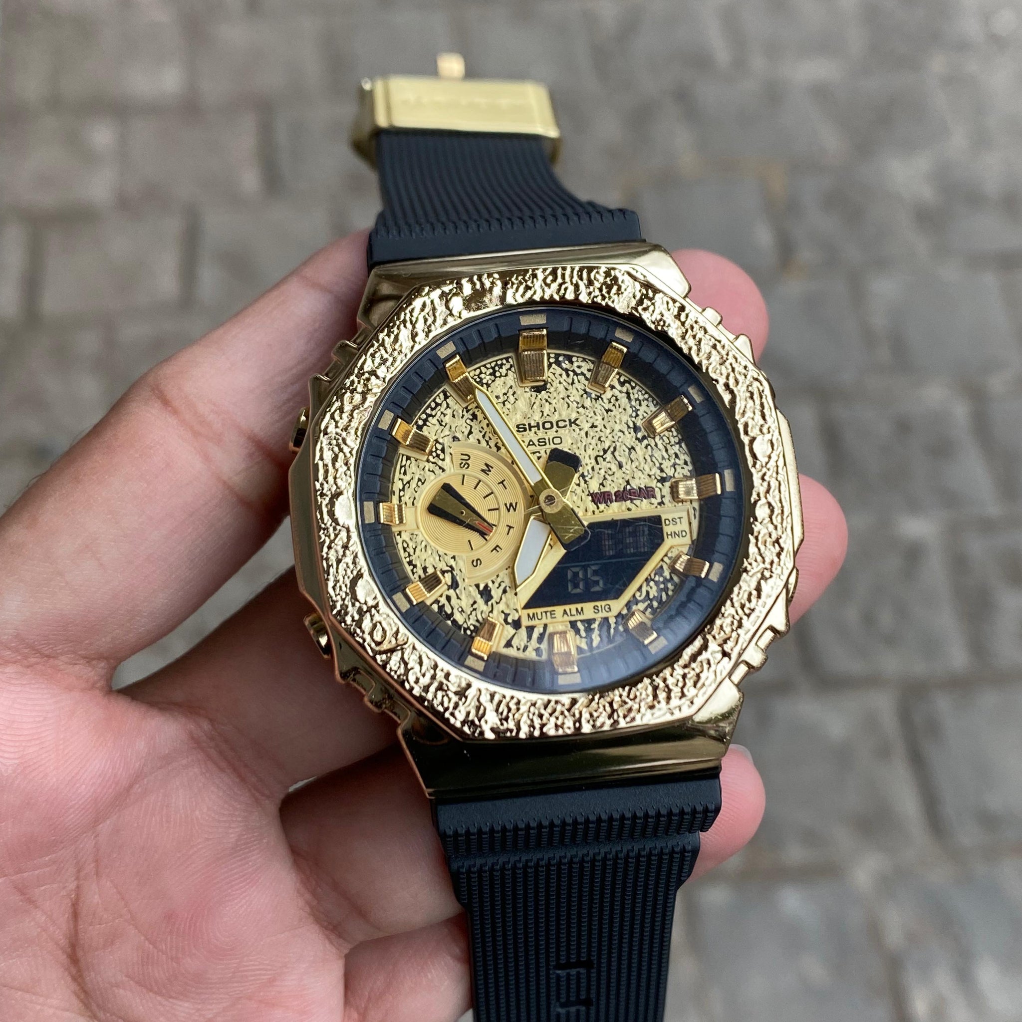 GOLD G shock gm2100