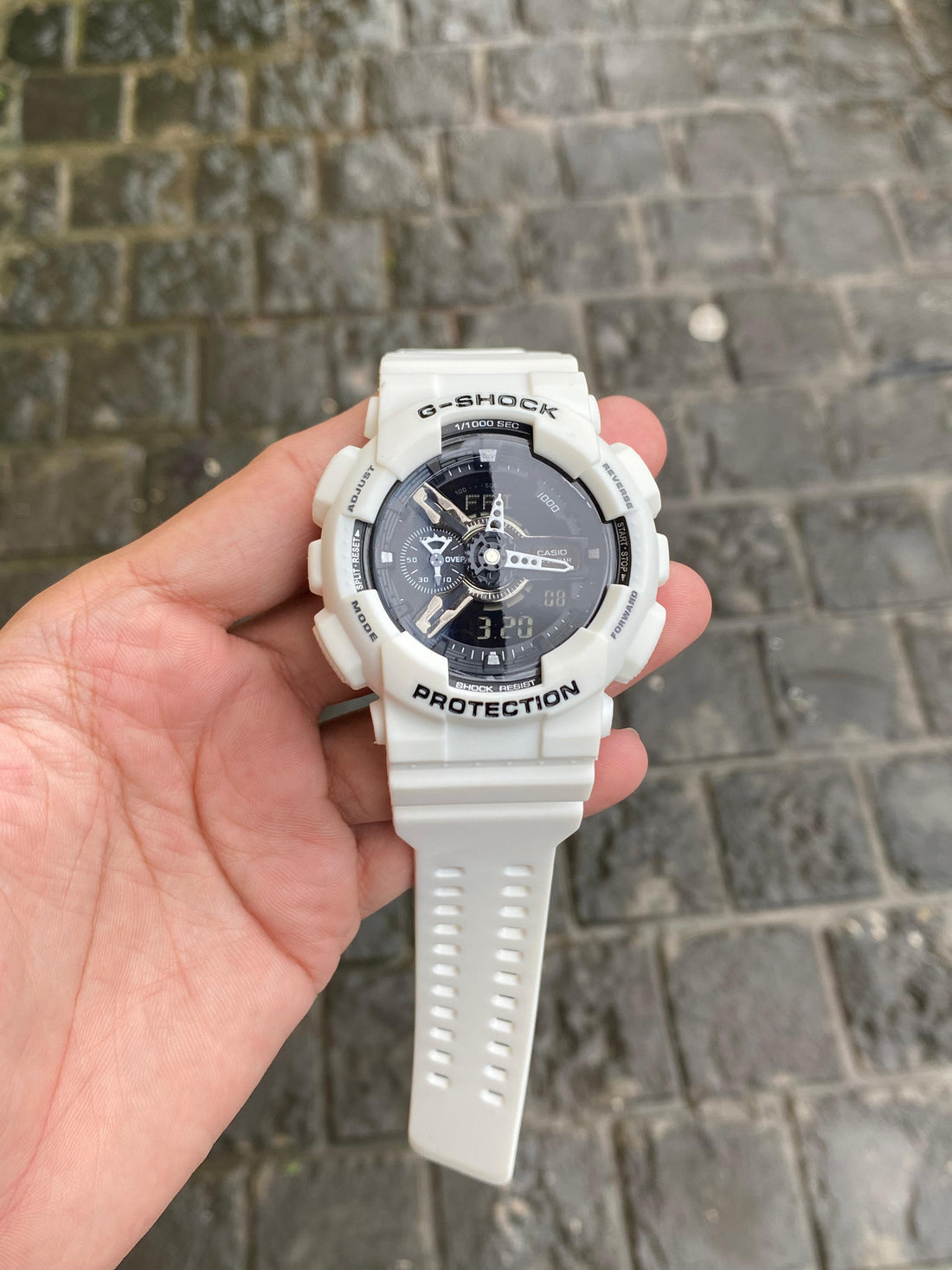 G shockk Ga110